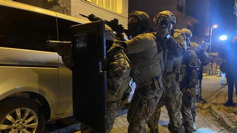 İ­s­t­a­n­b­u­l­­d­a­ ­D­E­A­Ş­ ­o­p­e­r­a­s­y­o­n­u­:­ ­7­ ­g­ö­z­a­l­t­ı­ ­-­ ­S­o­n­ ­D­a­k­i­k­a­ ­H­a­b­e­r­l­e­r­